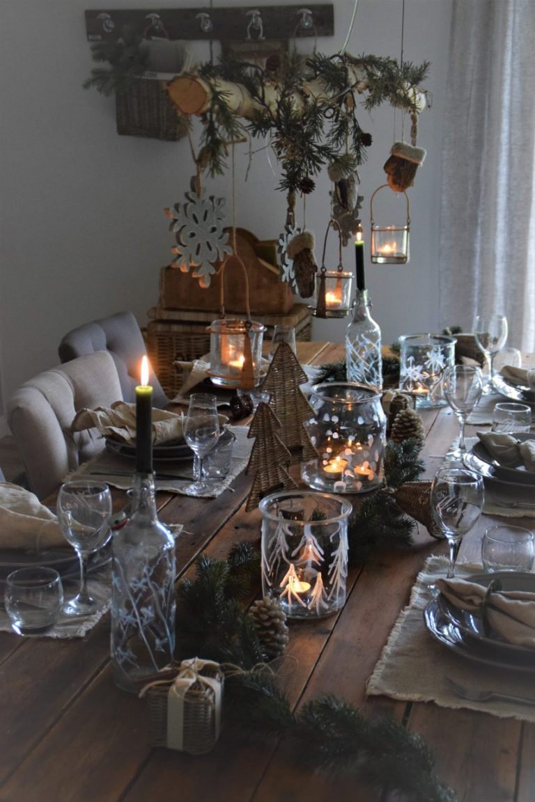 Gläser durch Heißkleber zu Kristallvasen und Kerzenständern verwandeln